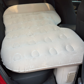 Oppblåsbar Baksete Campingluftmadrass for Tesla Model 3/Y/S/X